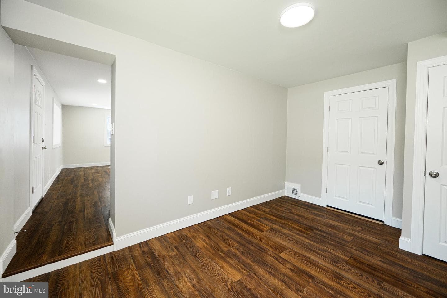 431 Holmes Road photo 21