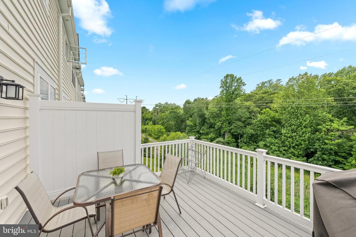 47 Hunters Lane photo 18