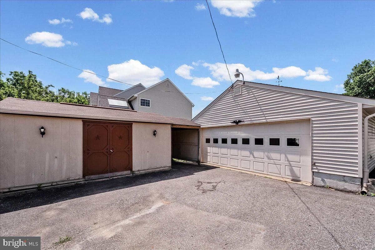 502 Yale Avenue photo 24