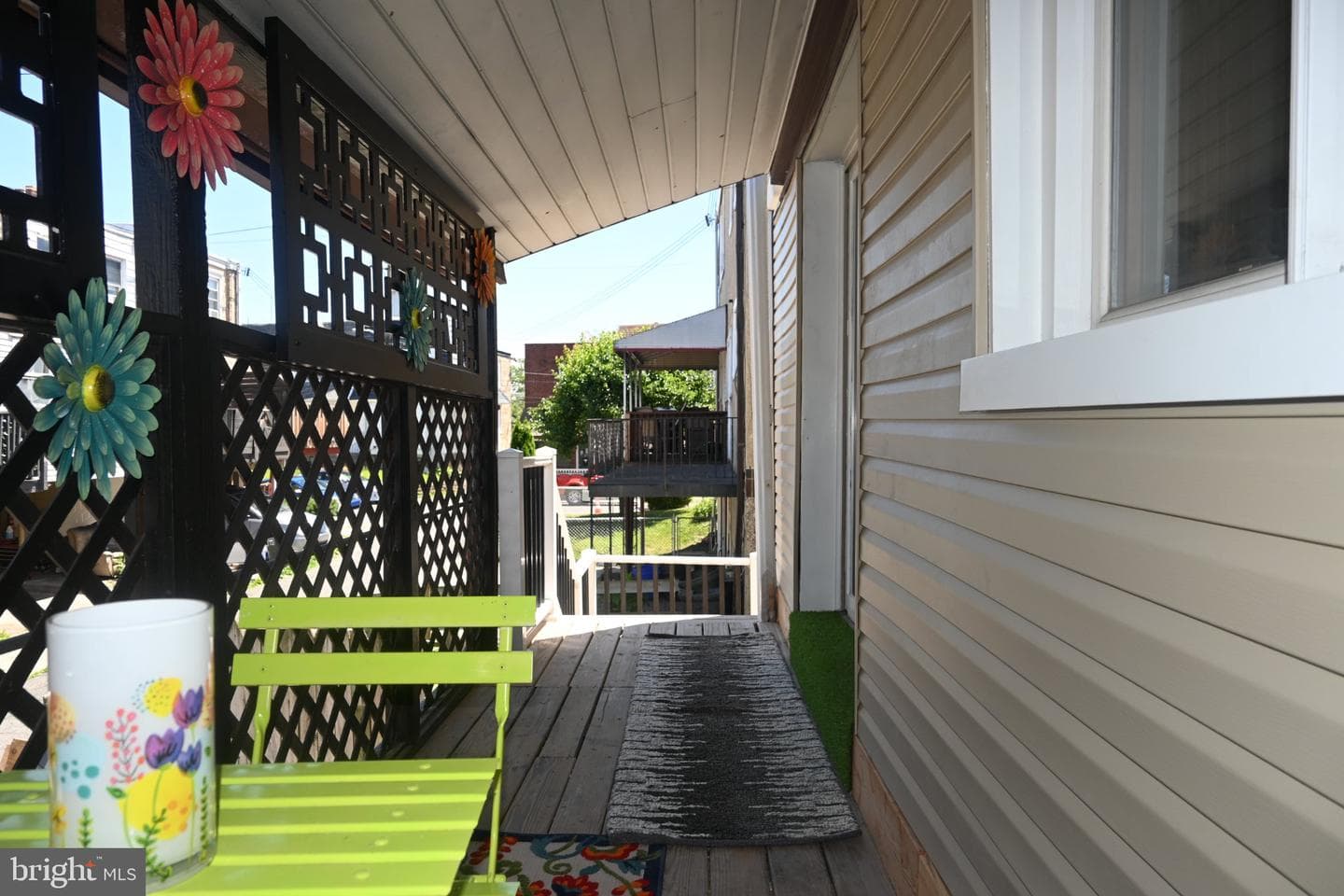 281 N Wycombe Avenue photo 28