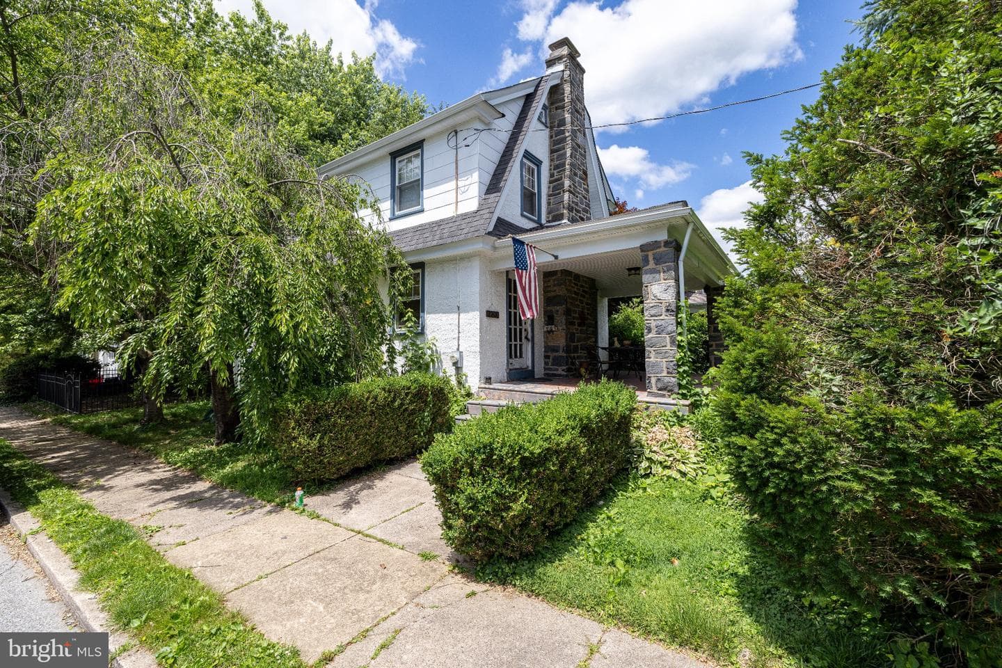 2200 E County Line Road, Ardmore