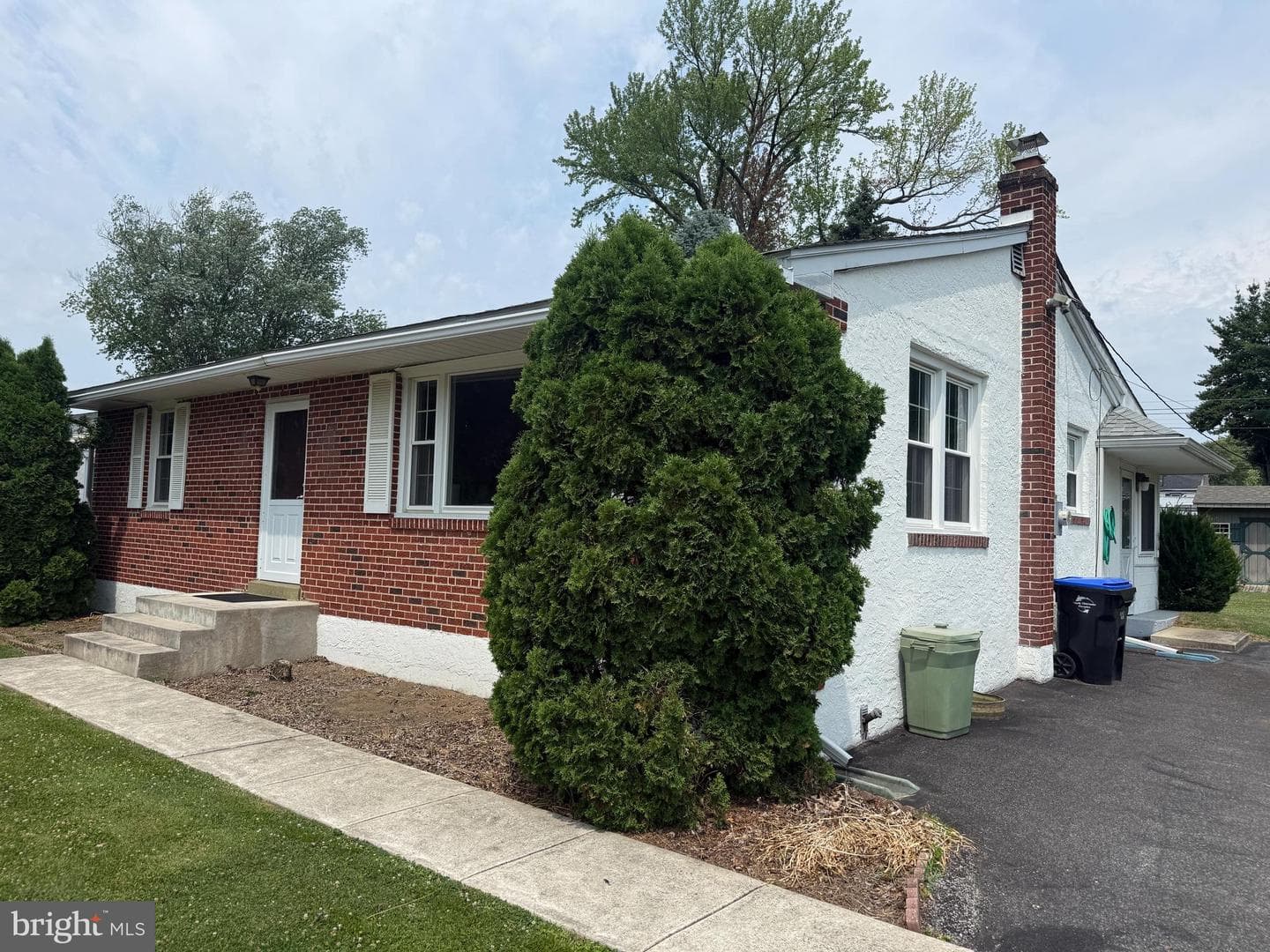 504 Monticello Avenue photo 3