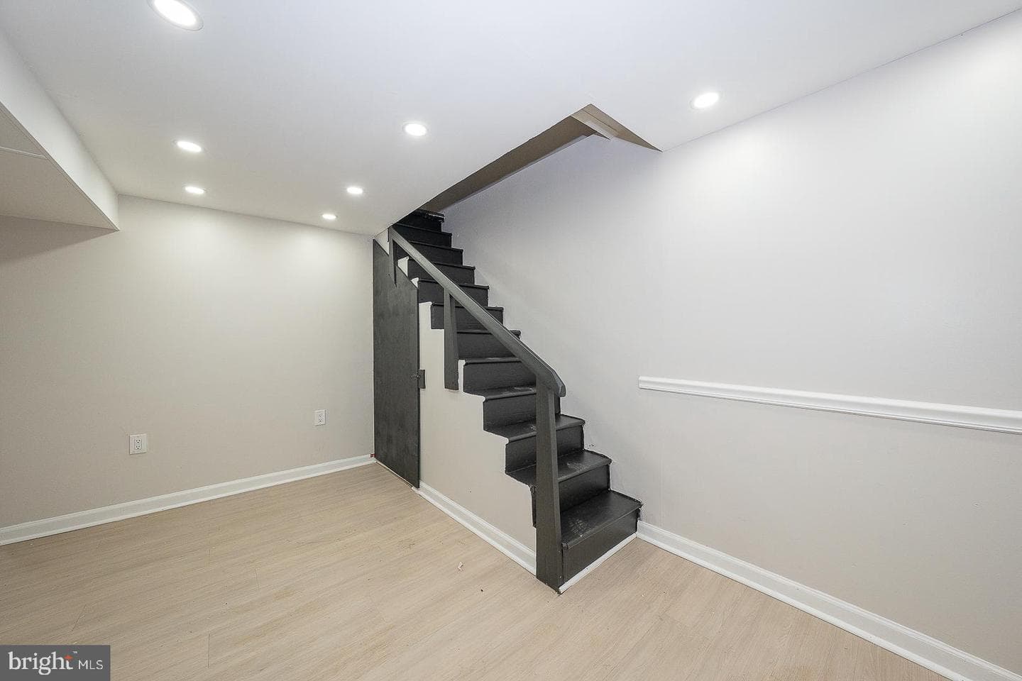718 Bullock Avenue photo 39