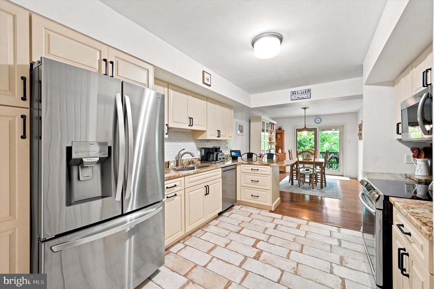 12 Kincaid Court photo 13
