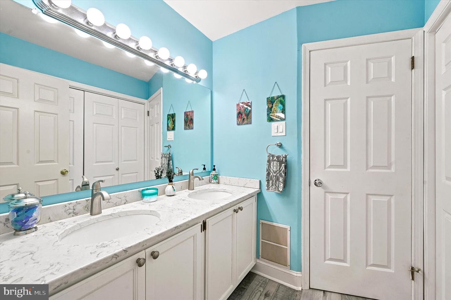 12 Kincaid Court photo 17