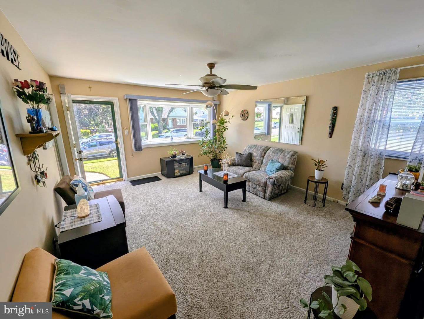 3641 Deepwater Lane photo 4
