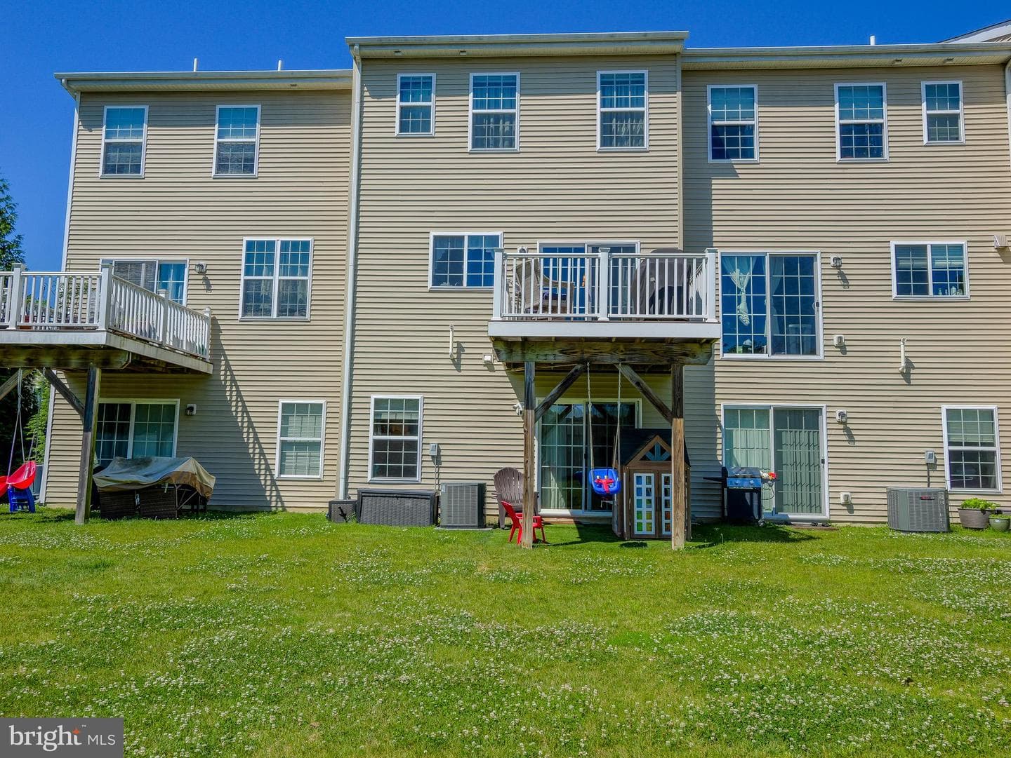 14 Faraday Court photo 72