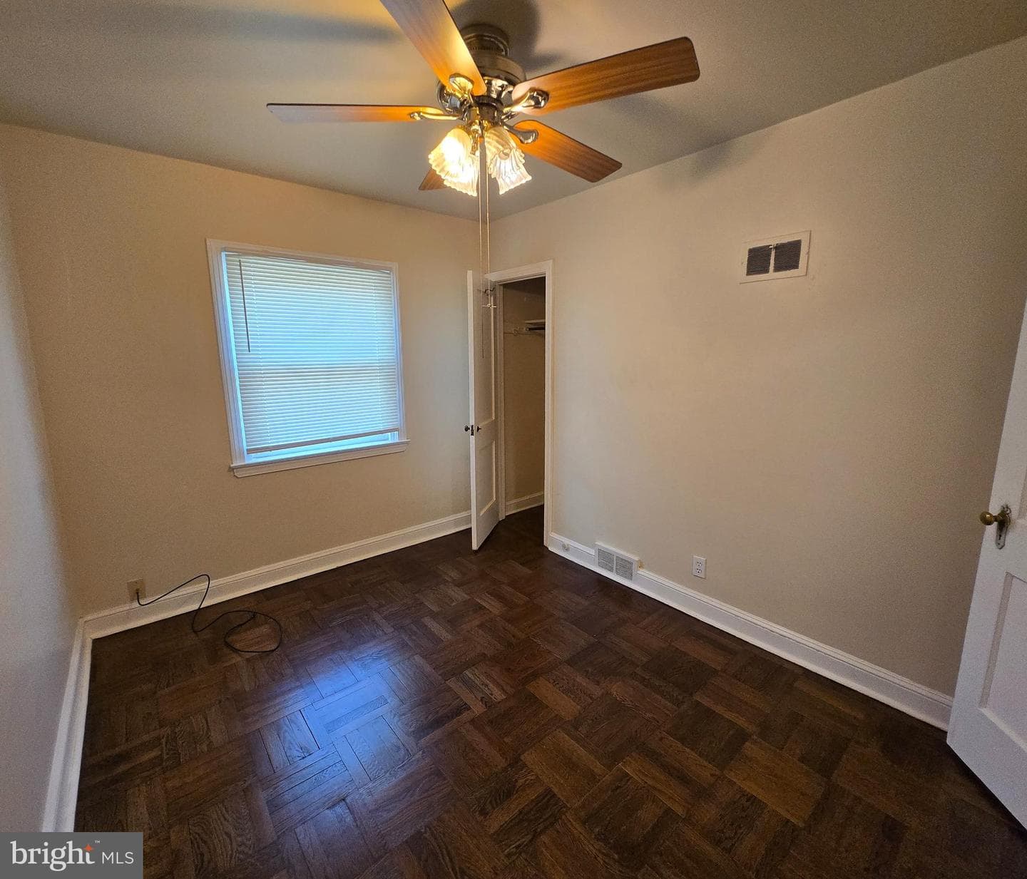 534 Rose Street photo 13