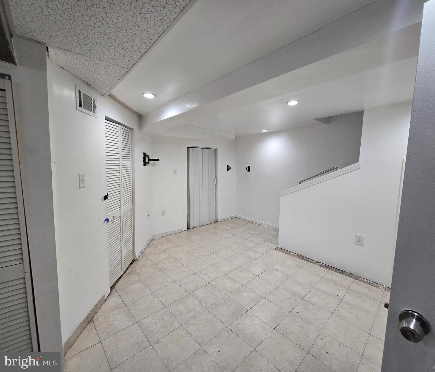 534 Rose Street photo 33
