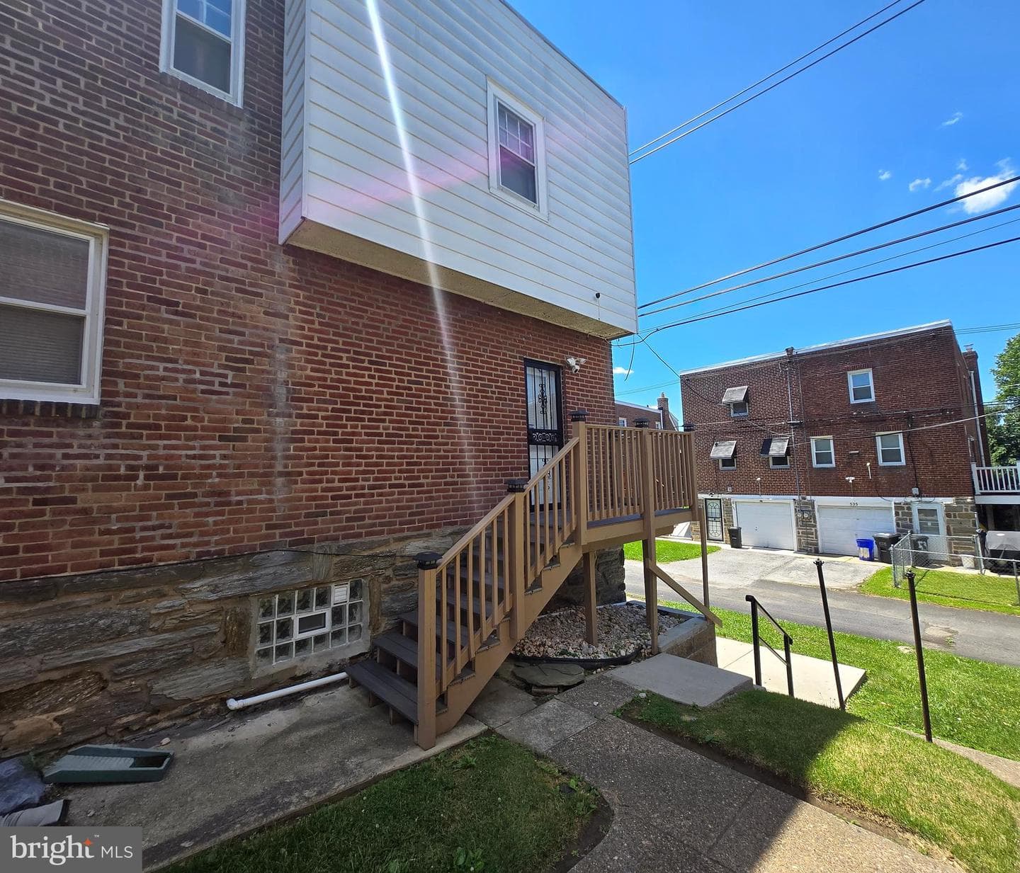 534 Rose Street photo 40