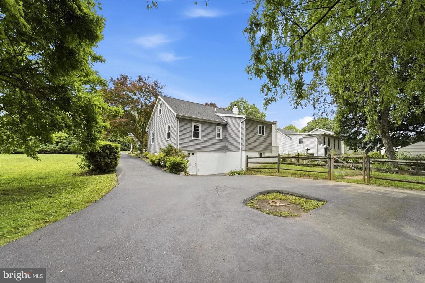 202 Highland Avenue photo 3