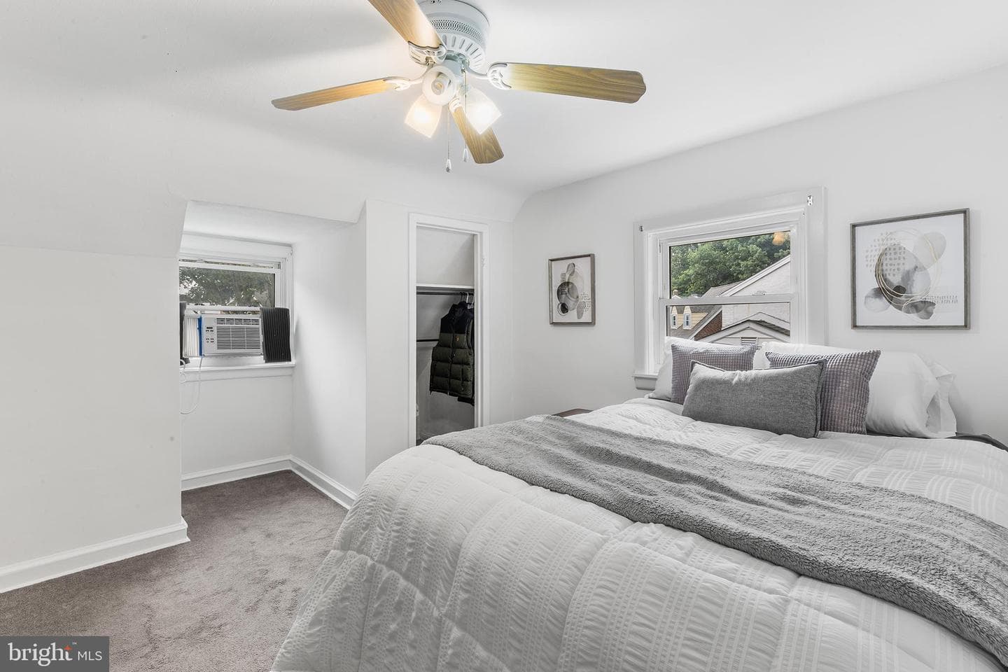 822 Wyndom Terrace photo 30