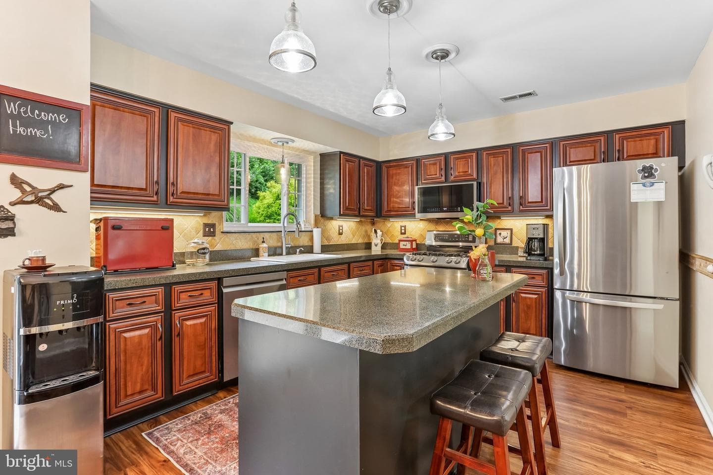1204 Woodsview Drive photo 15