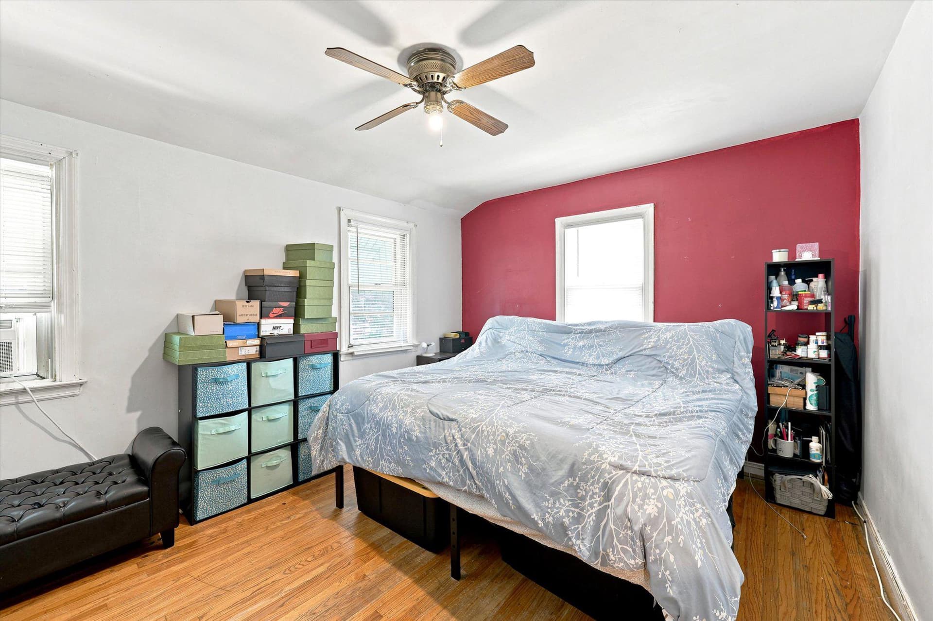 221 Foster Avenue photo 15