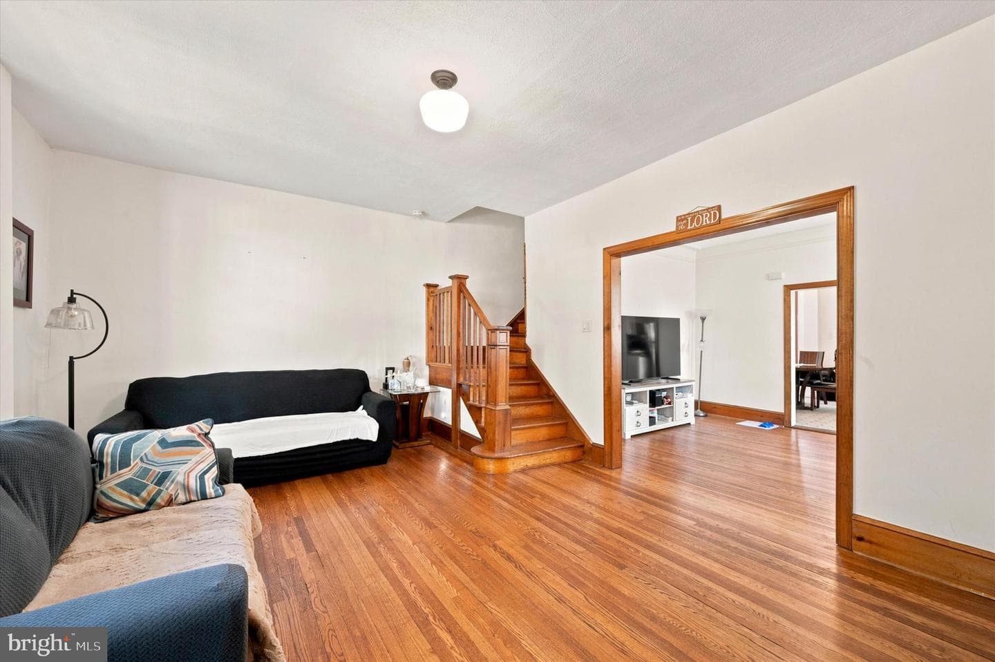 219 Crawford Avenue photo 3