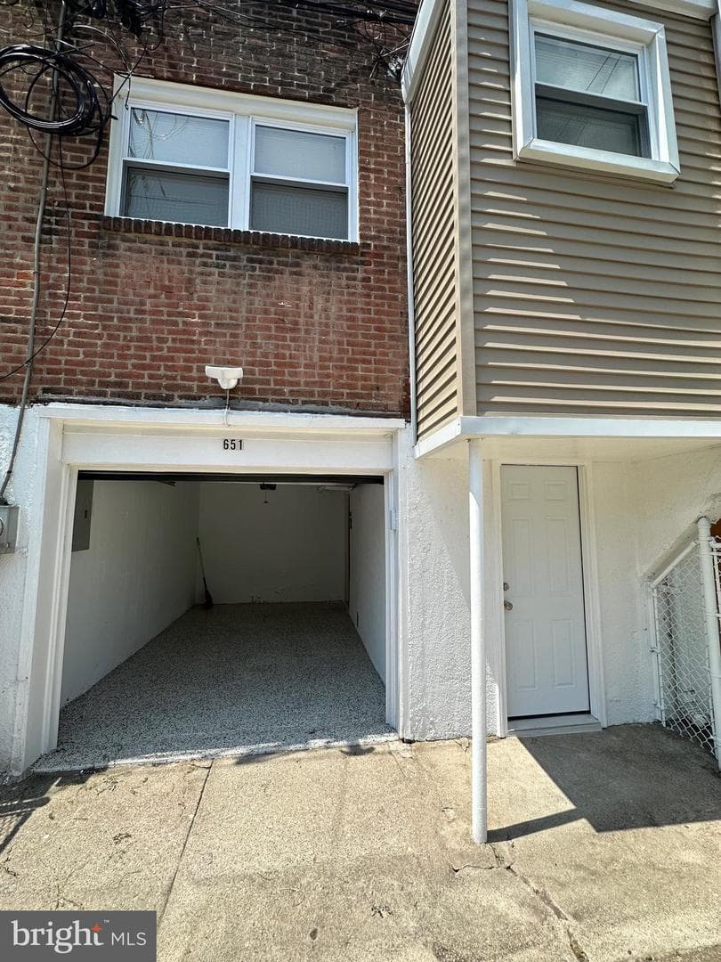 651 Copley Rd photo 18