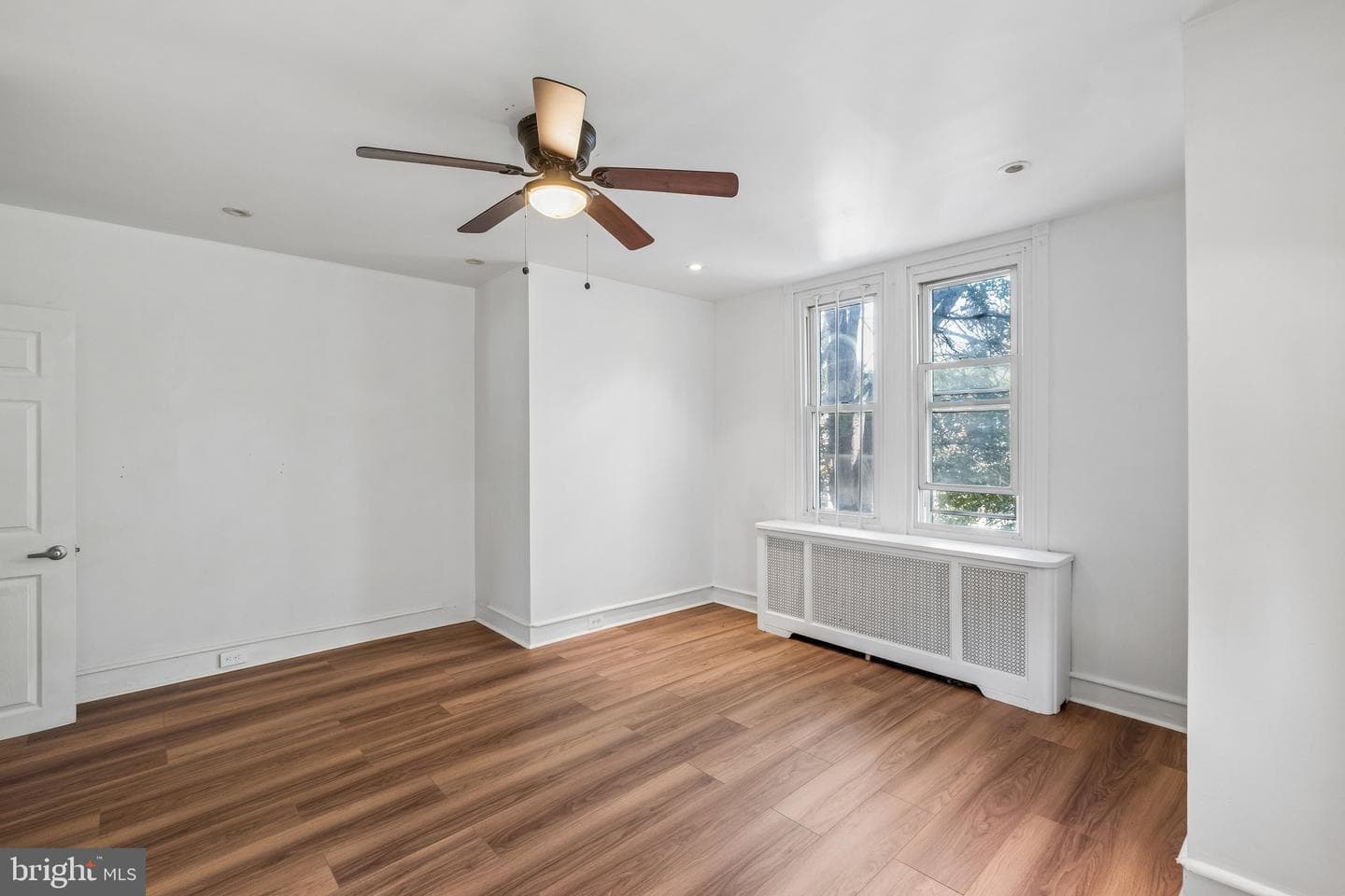 627 Walnut Street photo 26