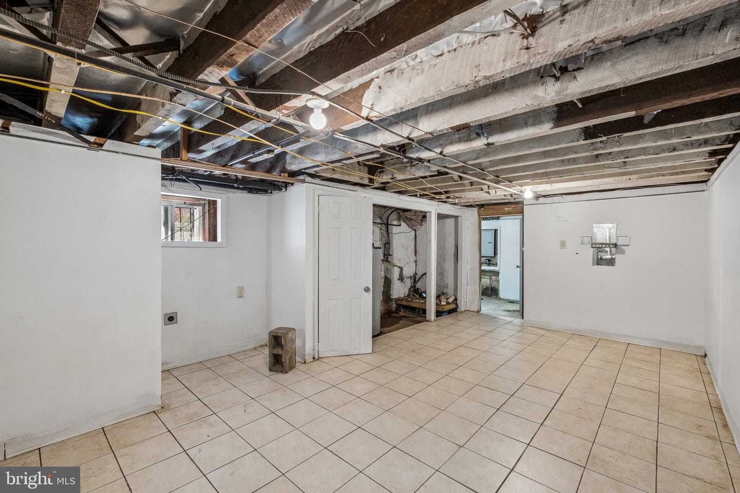 627 Walnut Street photo 30