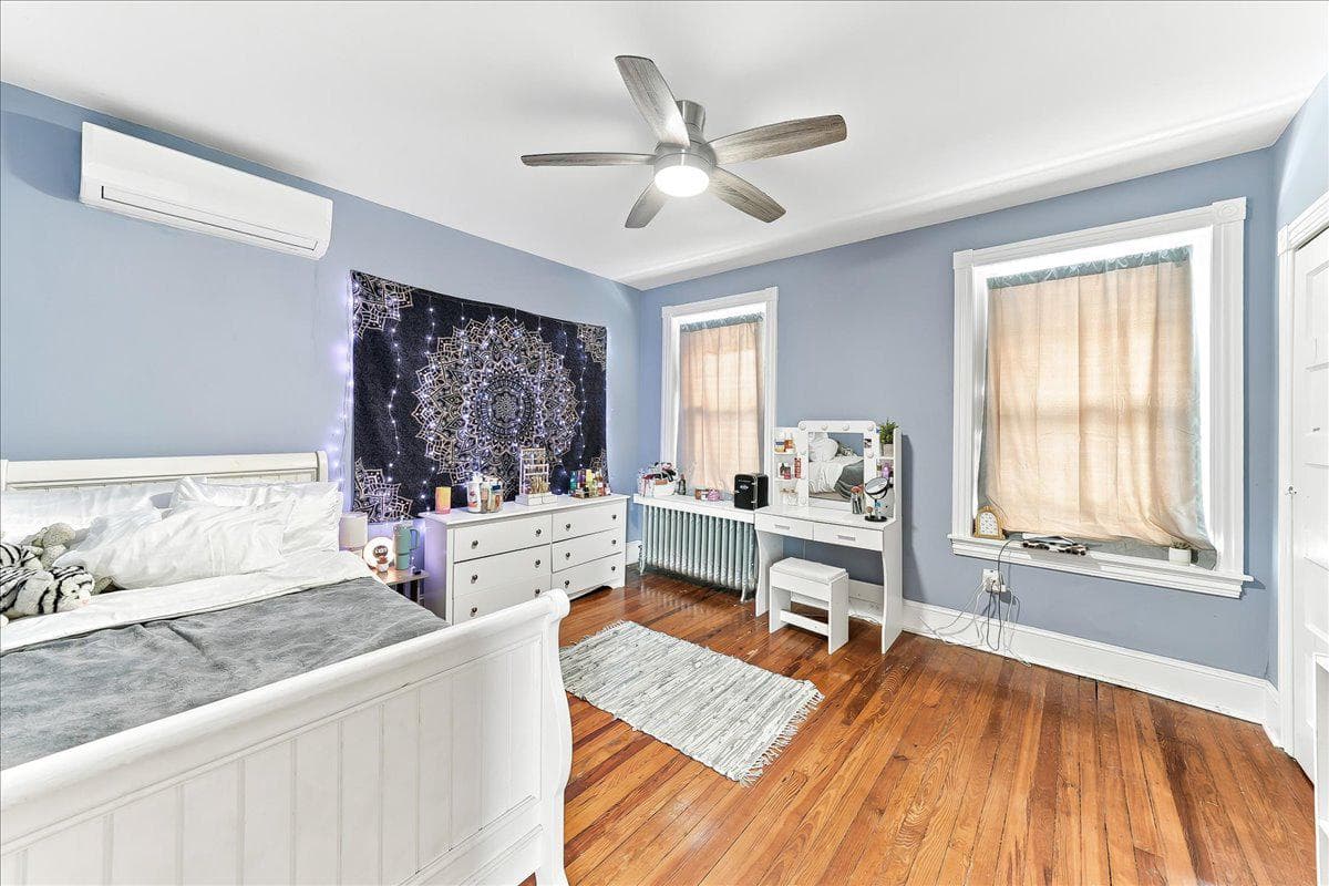 251 Burmont photo 19