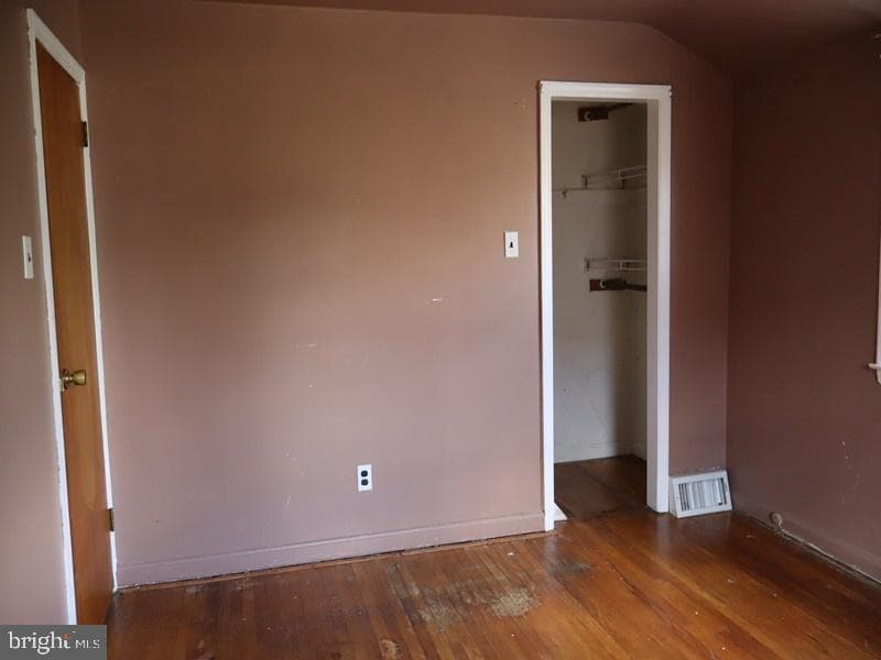 314 Felton Ave photo 9