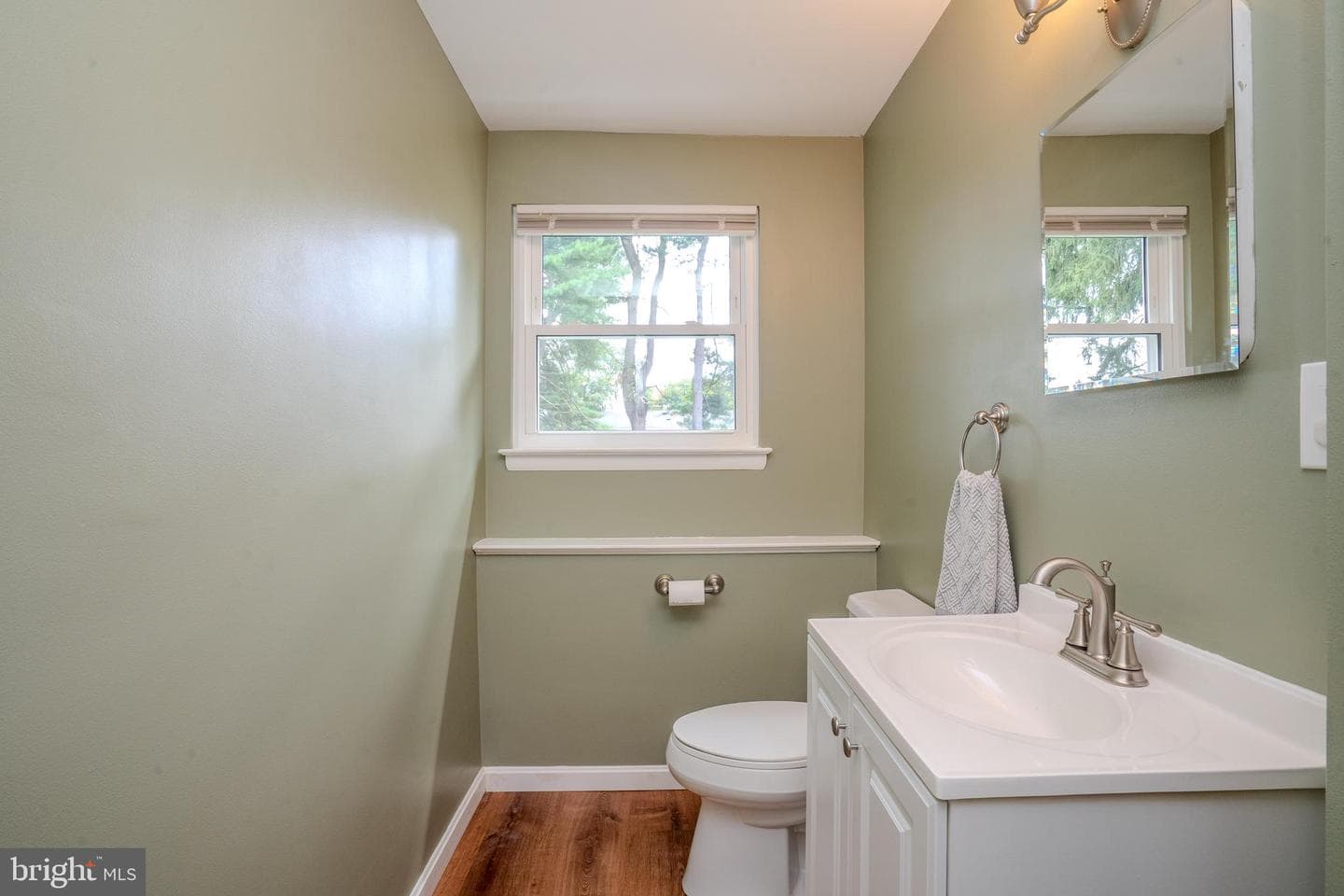 697 Cherry Tree Road photo 31
