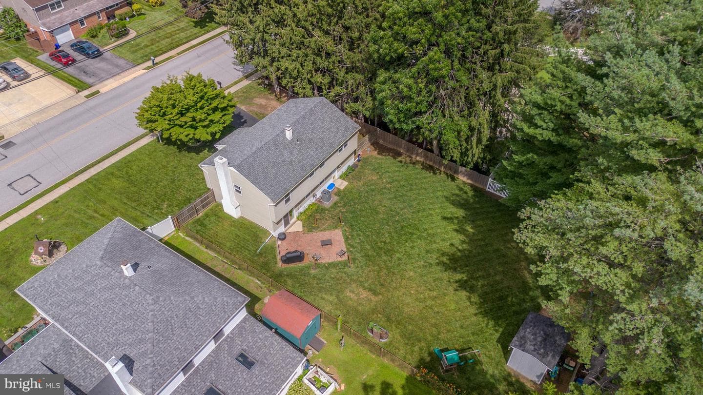 697 Cherry Tree Road photo 42