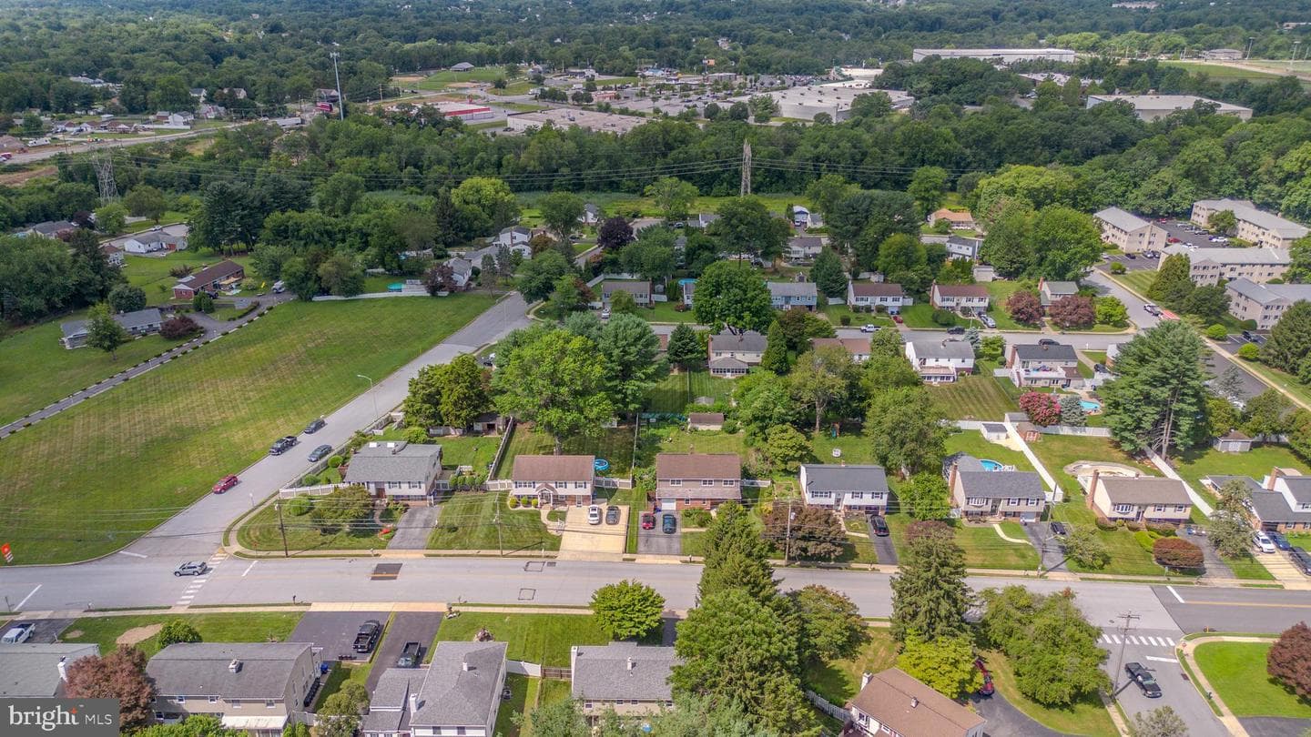 697 Cherry Tree Road photo 54