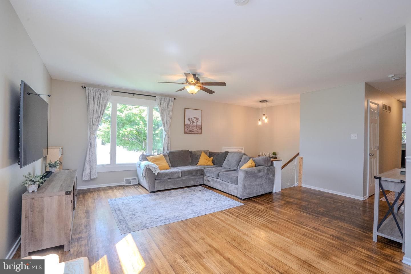 697 Cherry Tree Road photo 6