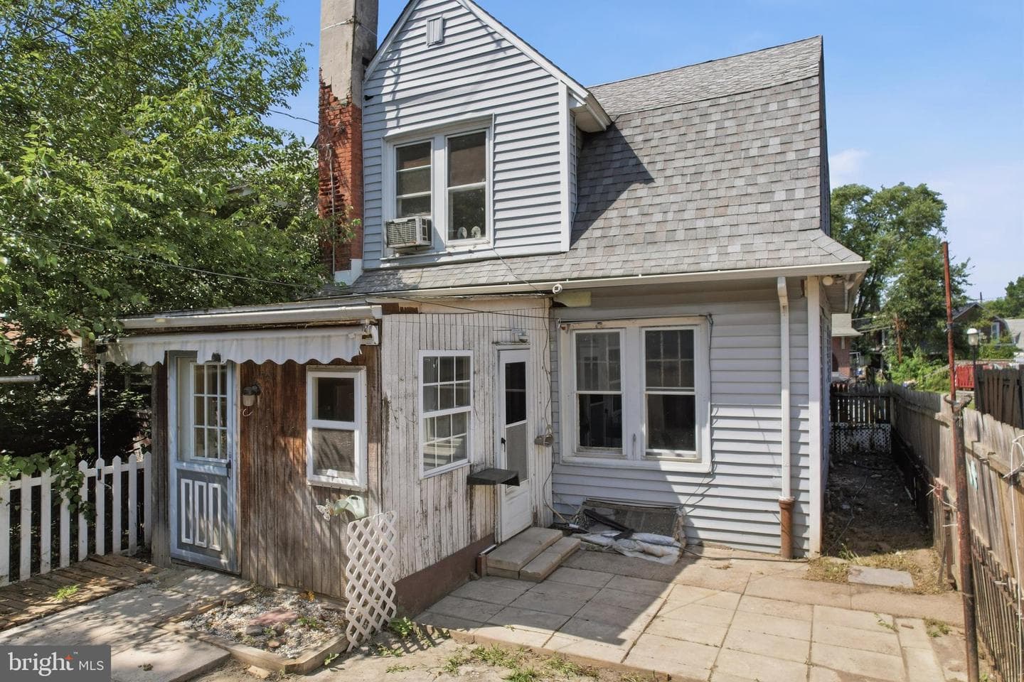 1 Spruce Street photo 29