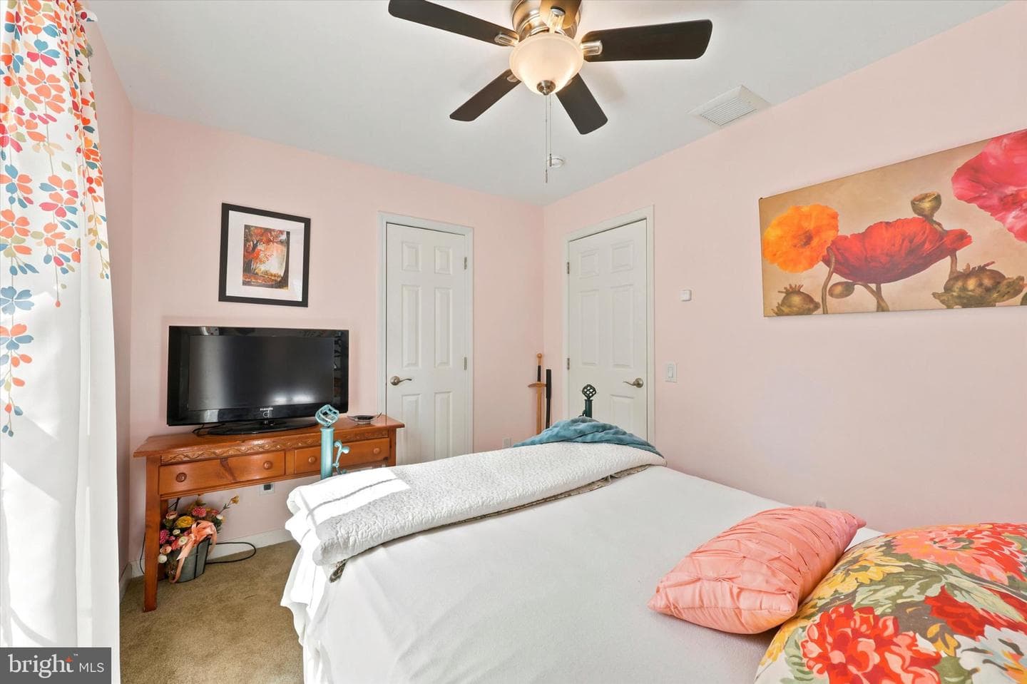 553 S Orange Street photo 14