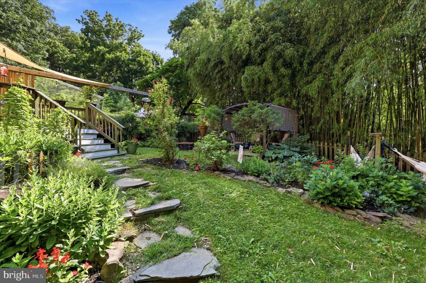 553 S Orange Street photo 3