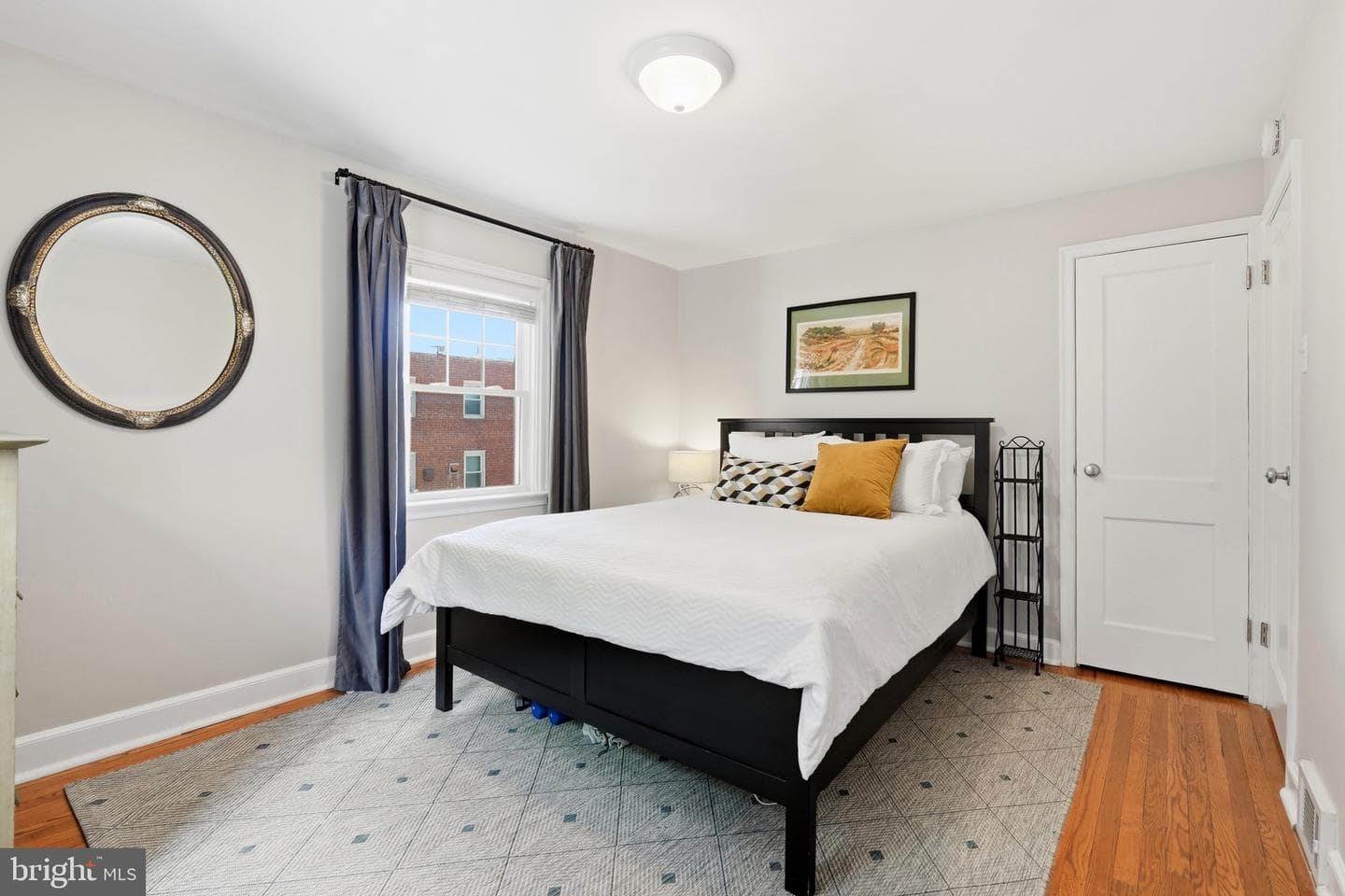638 Georges Lane photo 14