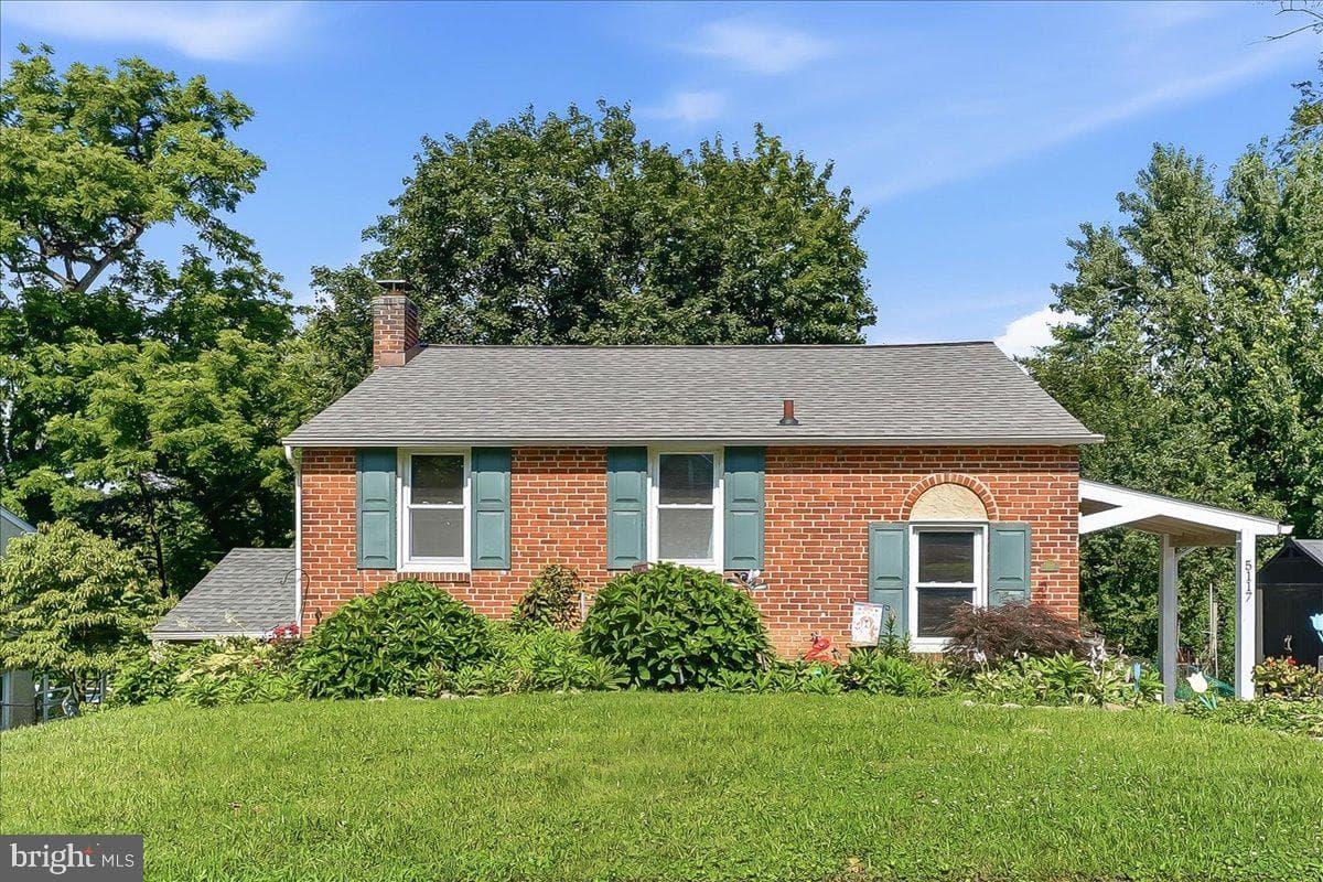 5117 Pontiac Road, Drexel Hill