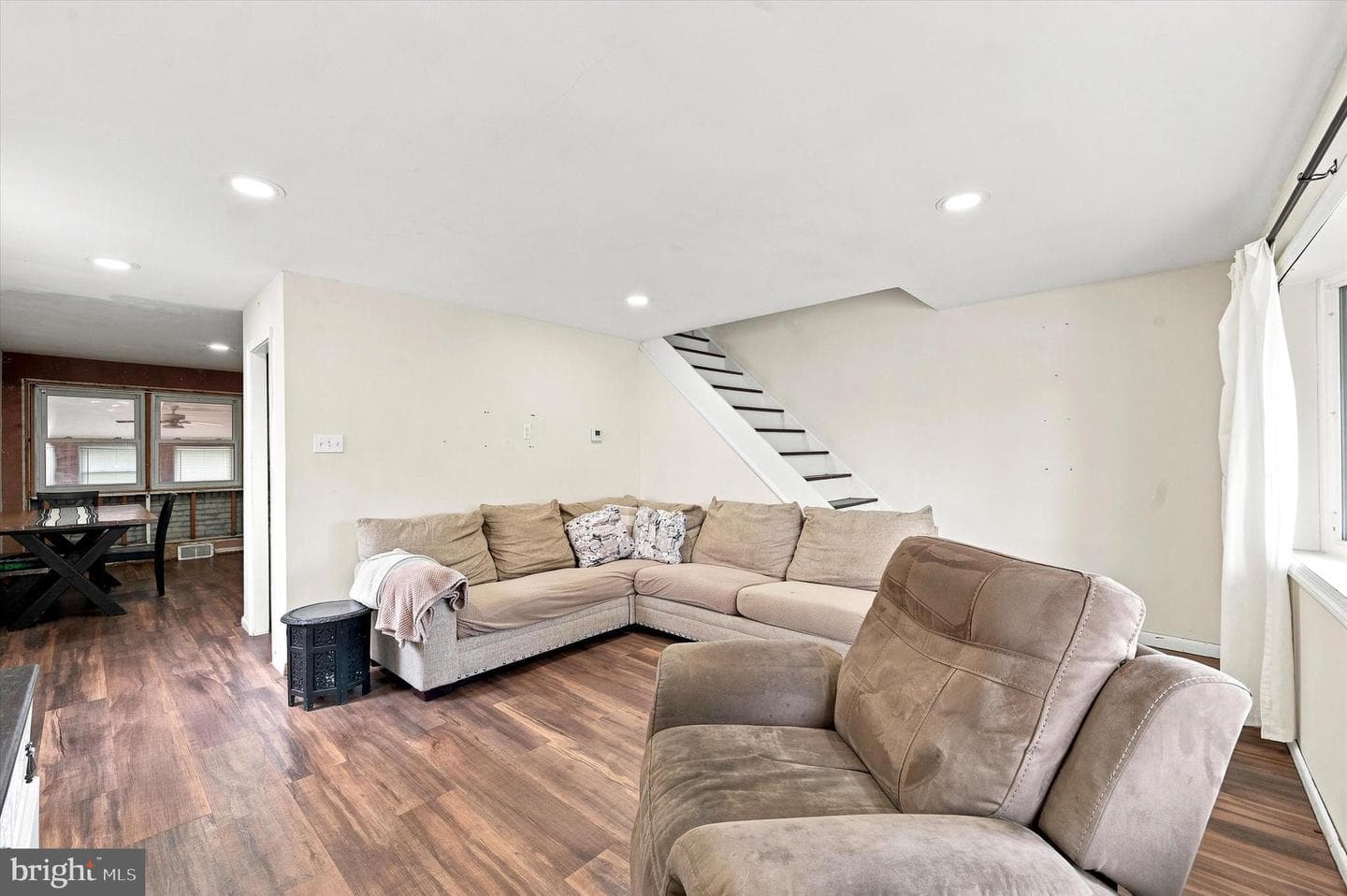 1403 Parklane Road photo 5
