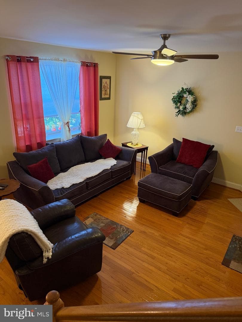 53 Hoag Lane photo 8
