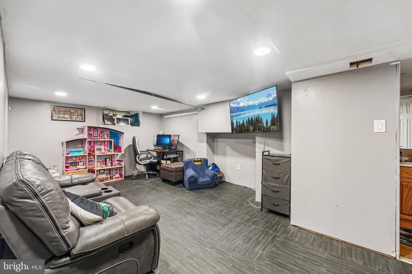 613 Glenfield Avenue photo 17