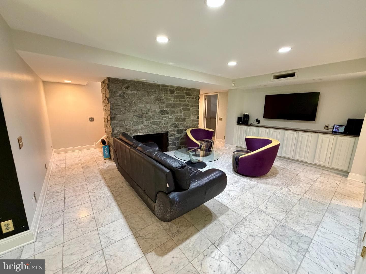 756 Camp Woods Road photo 17