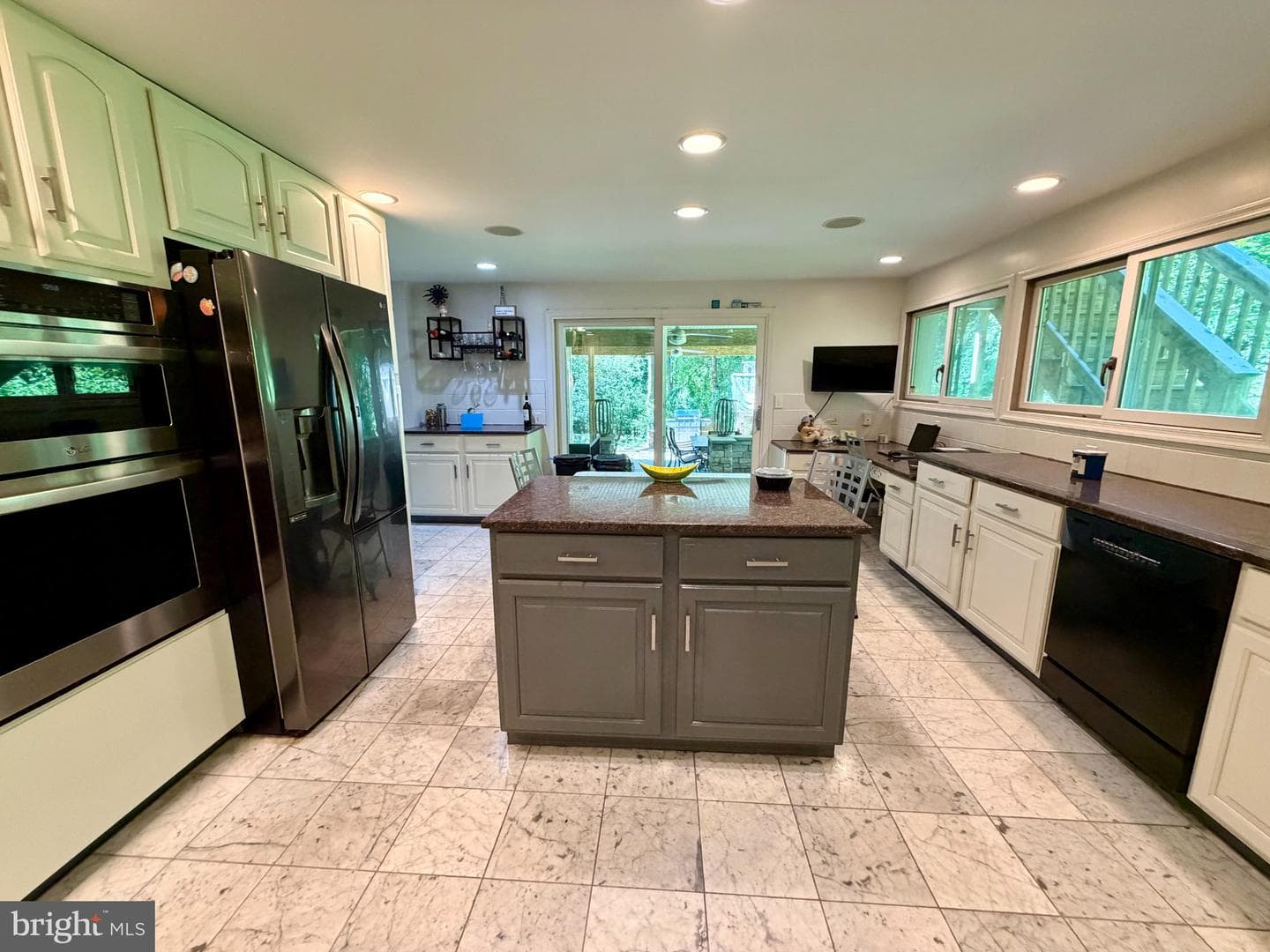 756 Camp Woods Road photo 19