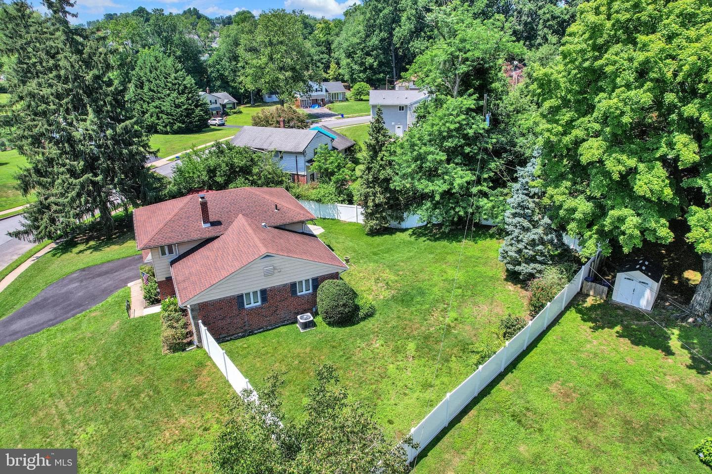 7 Cornell Circle photo 28