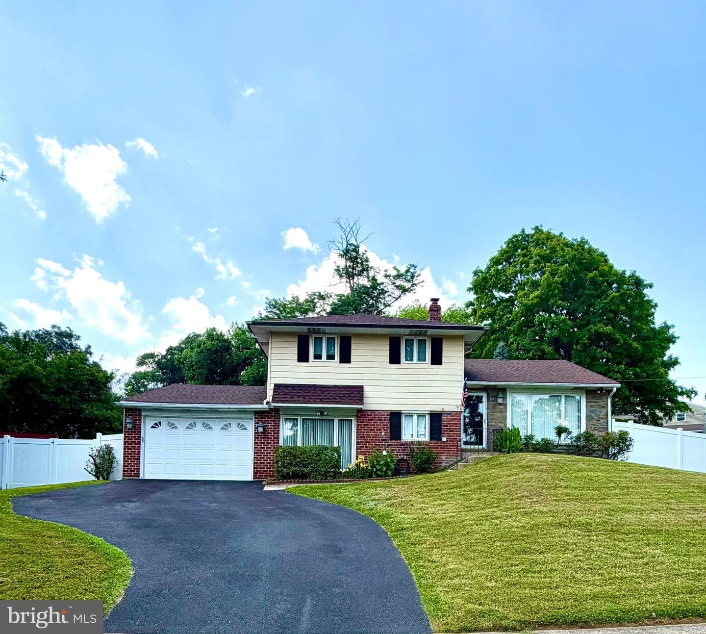 7 Cornell Circle photo 34