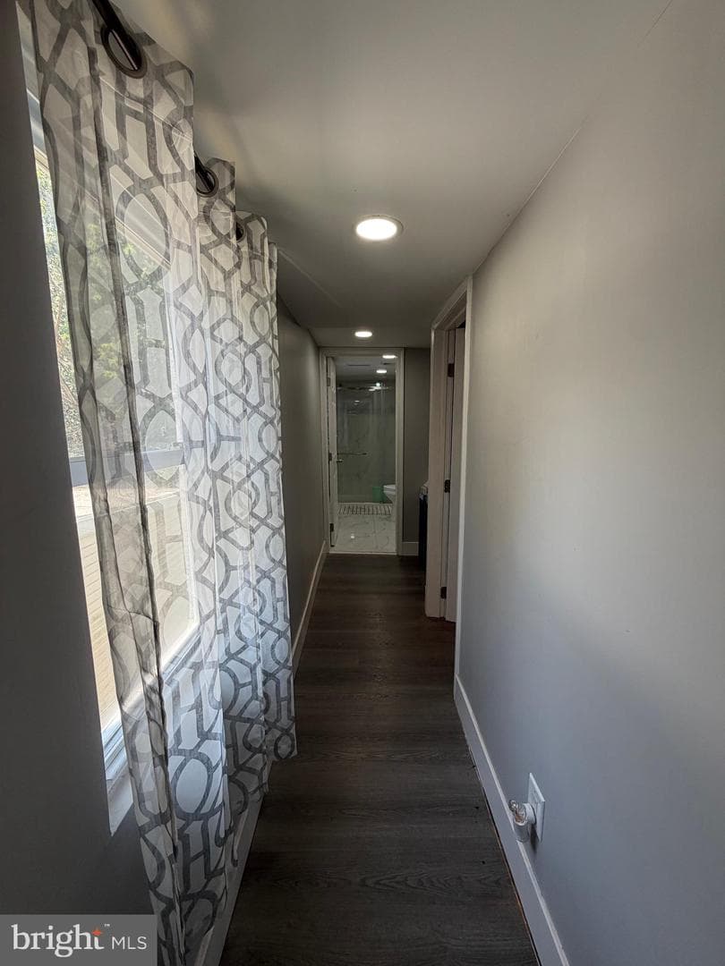 311 N 9th Street photo 41