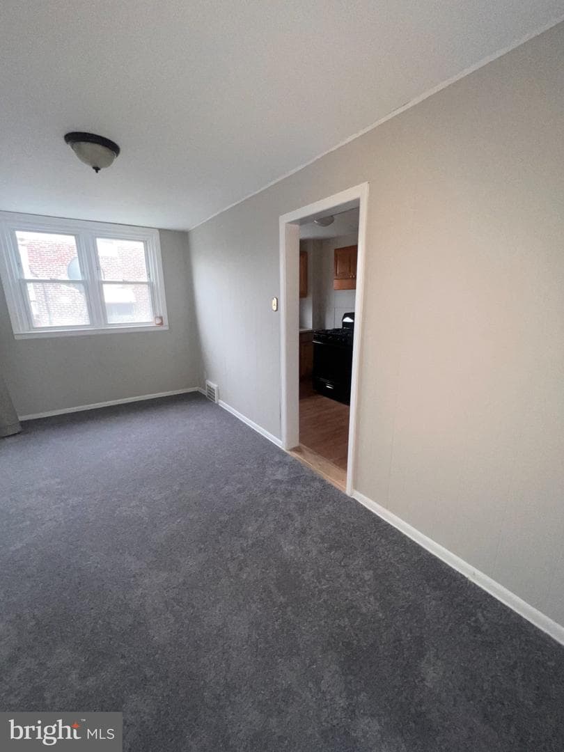 920 Butler Street photo 4