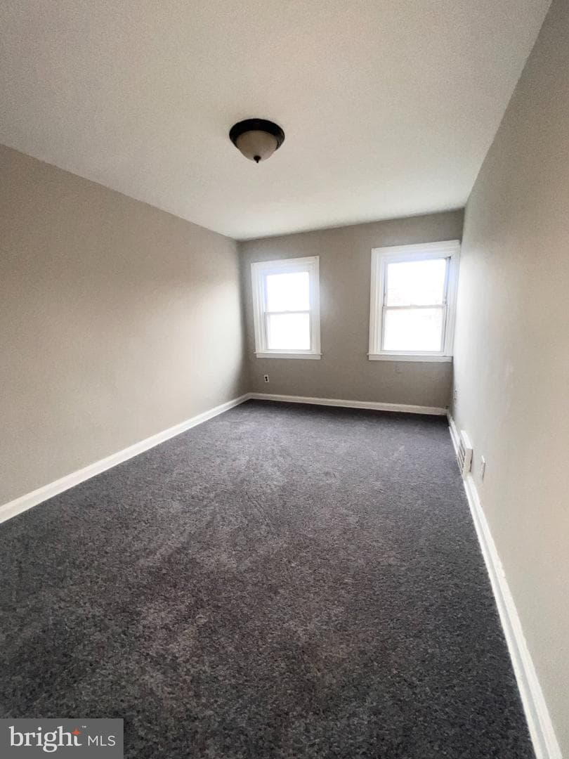 920 Butler Street photo 7