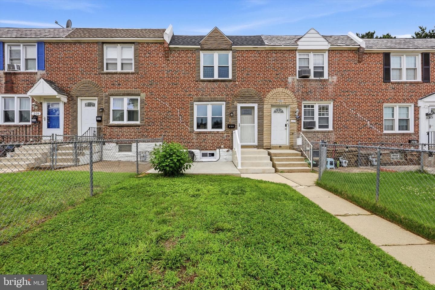 205 W Washington Avenue, Clifton Heights
