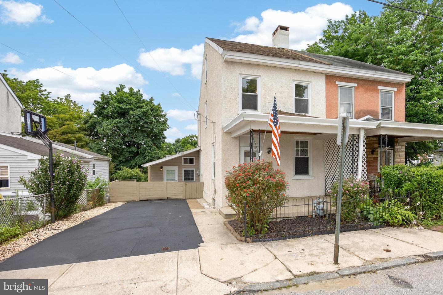 10 5th Street, Brookhaven