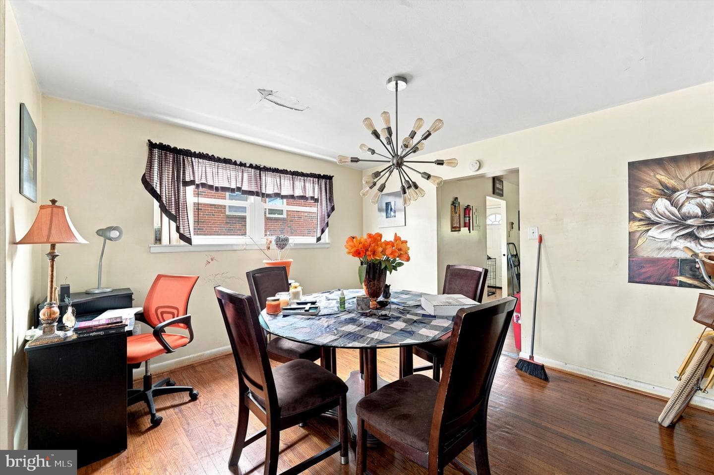 255 Berkley Avenue photo 6