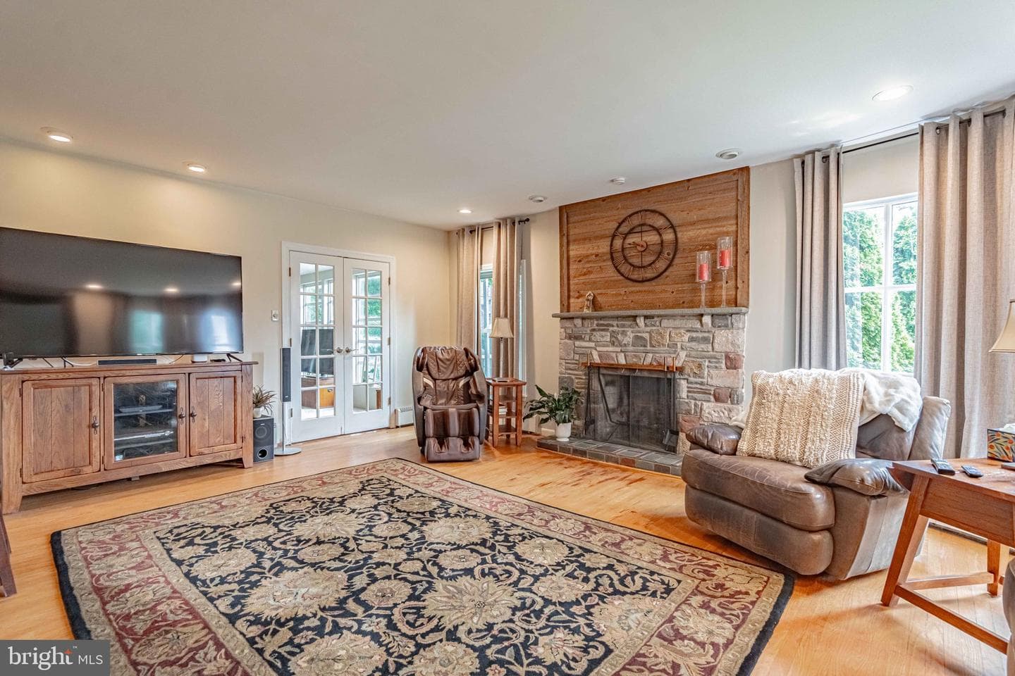 1205 Wilde Avenue photo 13