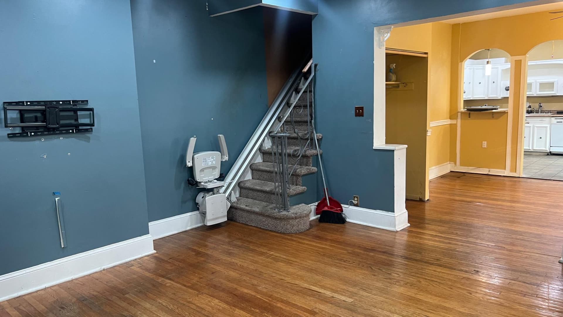 227 Ardmore Avenue, Upper Darby