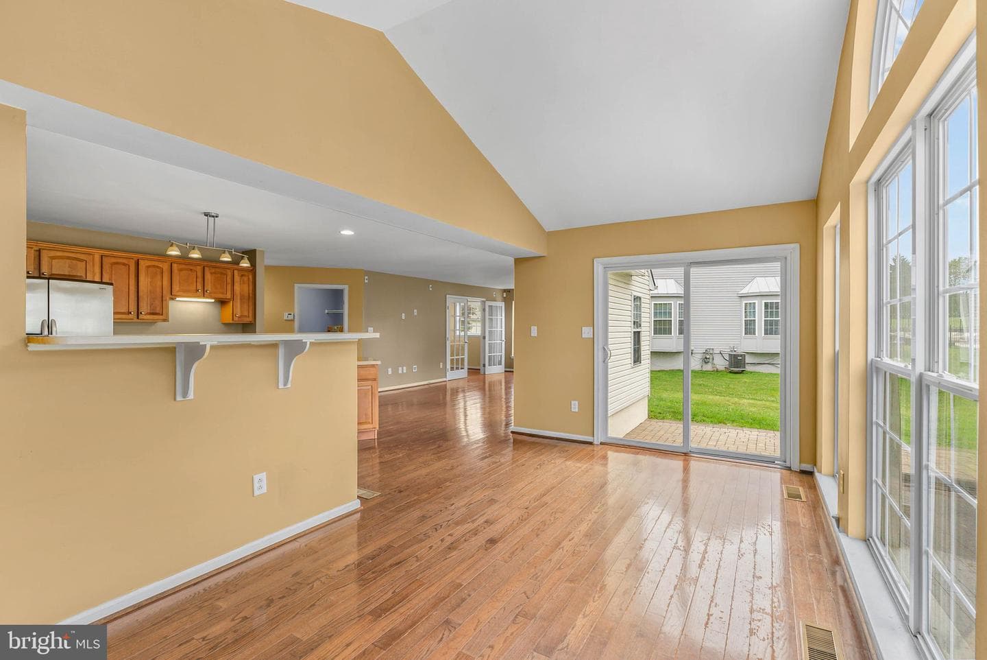 12 Huntingdon Court photo 18