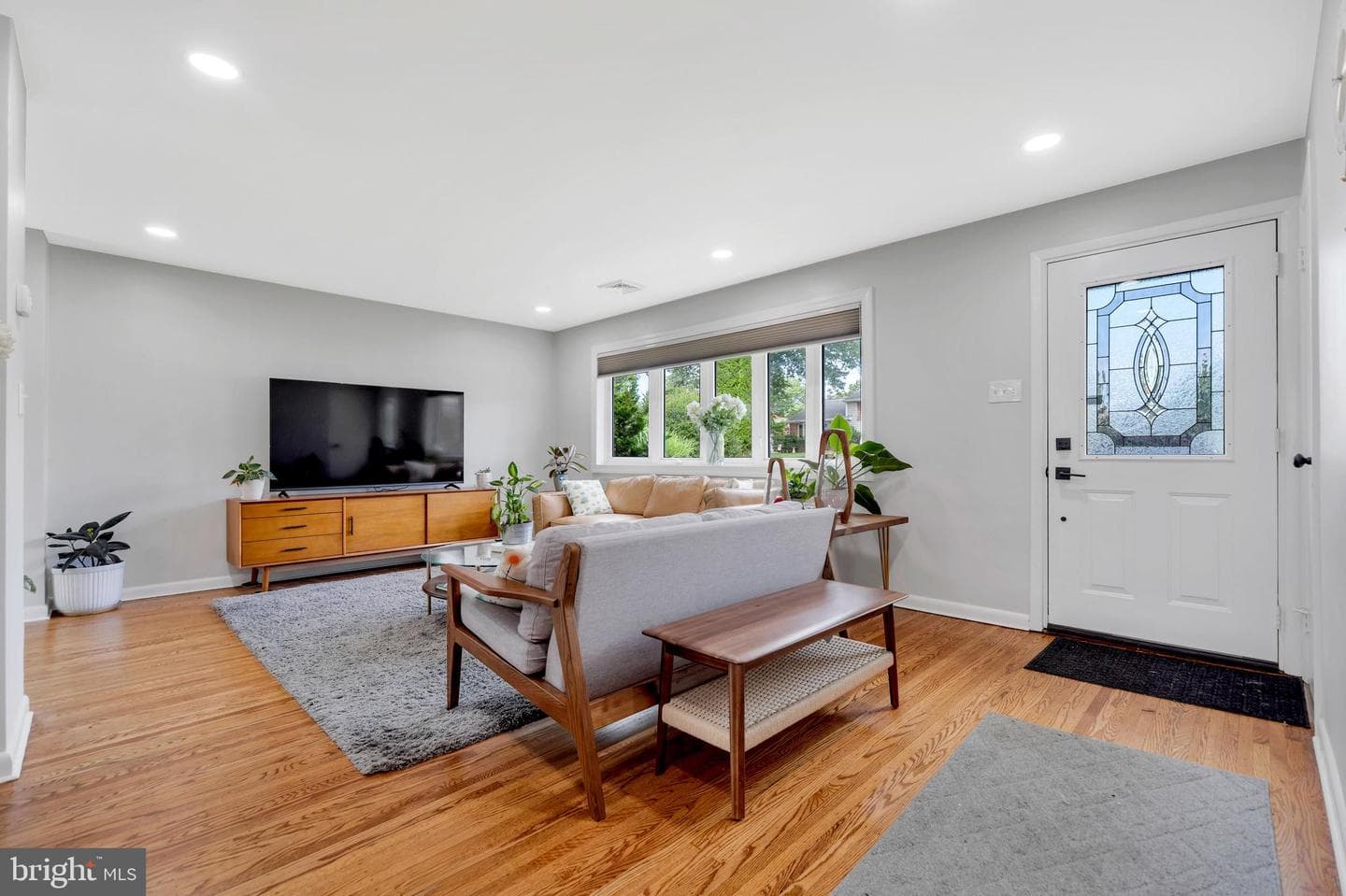 609 Hillside Avenue photo 12